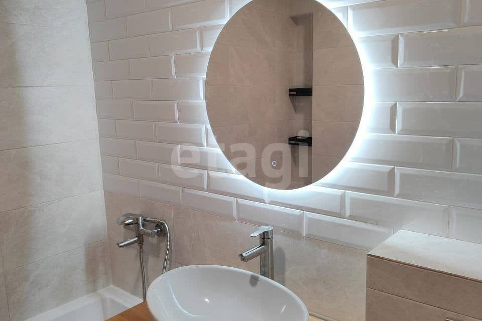 Продаётся 2-комнатная квартира, 54 м²