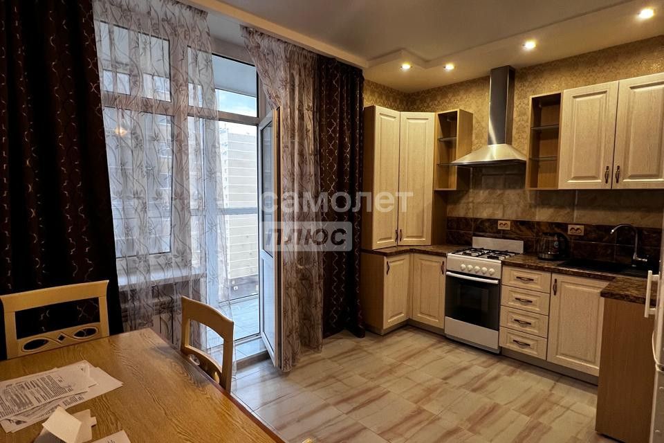 Сдаётся 1-комнатная квартира, 40 м²