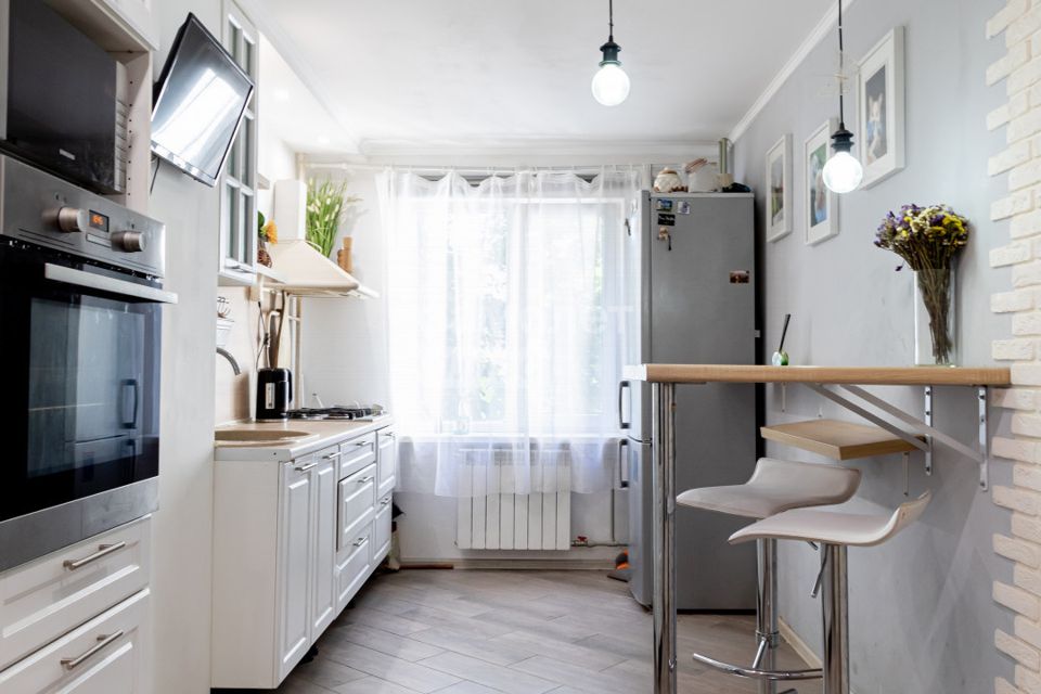 Продаётся 4-комнатная квартира, 77.2 м²
