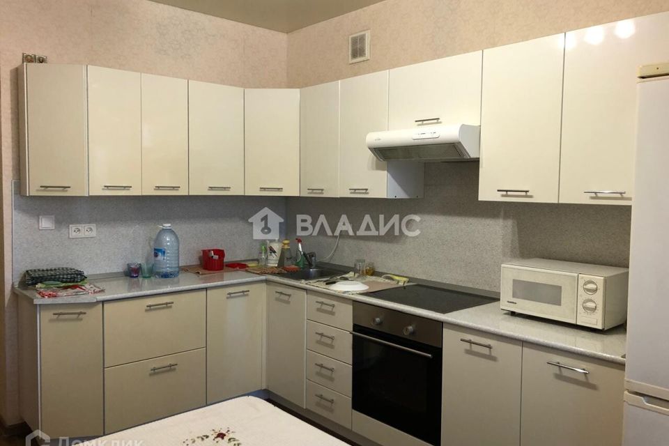 Продаётся 1-комнатная квартира, 45.1 м²