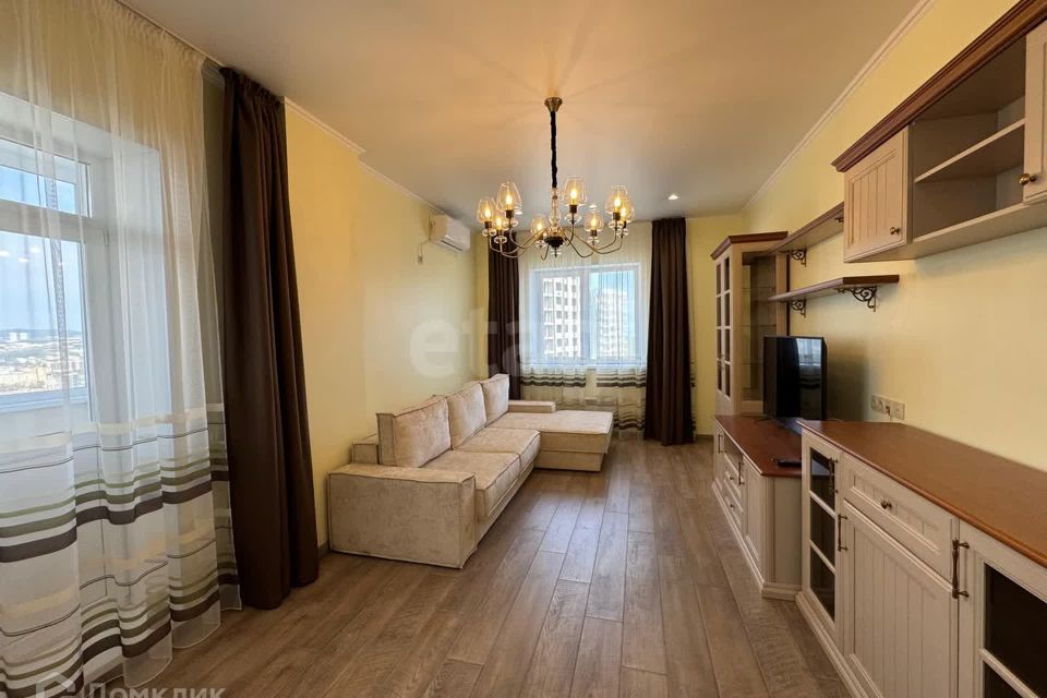 Продаётся 2-комнатная квартира, 74.3 м²