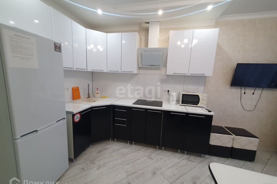 Продаётся 1-комнатная квартира, 41.4 м²
