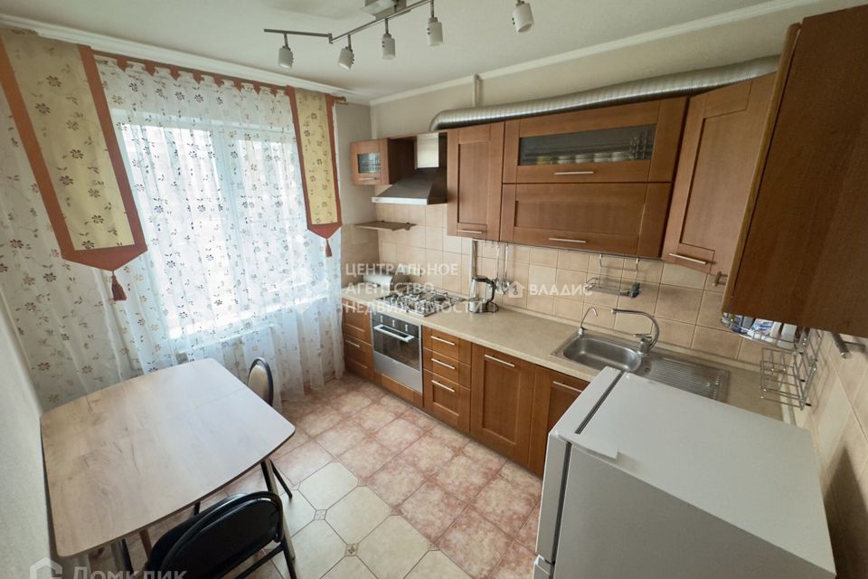 Сдаётся 3-комнатная квартира, 72 м²