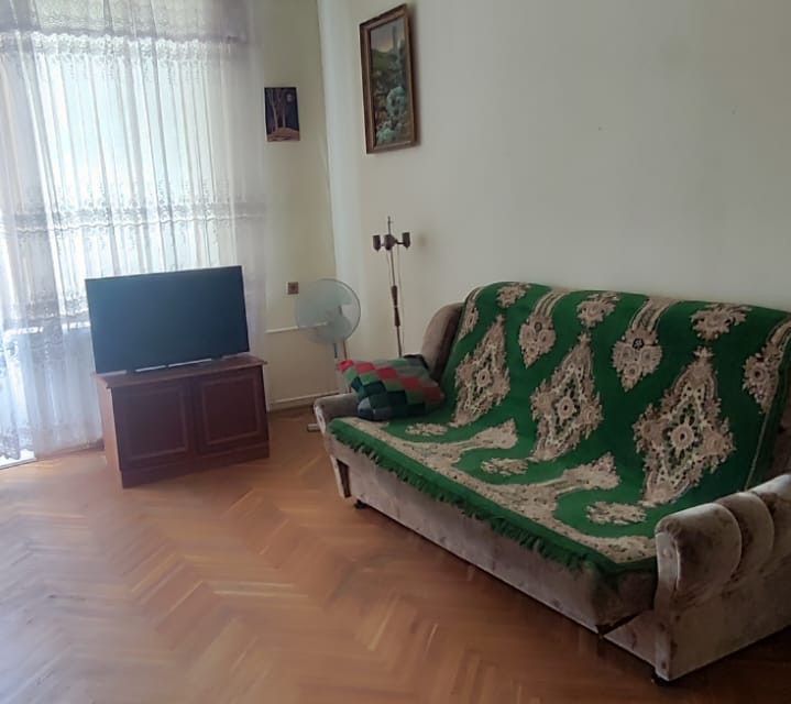 Сдаётся 2-комнатная квартира, 57 м²