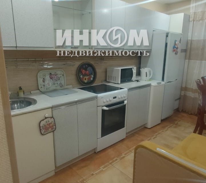 Сдаётся 1-комнатная квартира, 38 м²