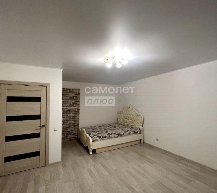 Продаётся 1-комнатная квартира, 46 м²