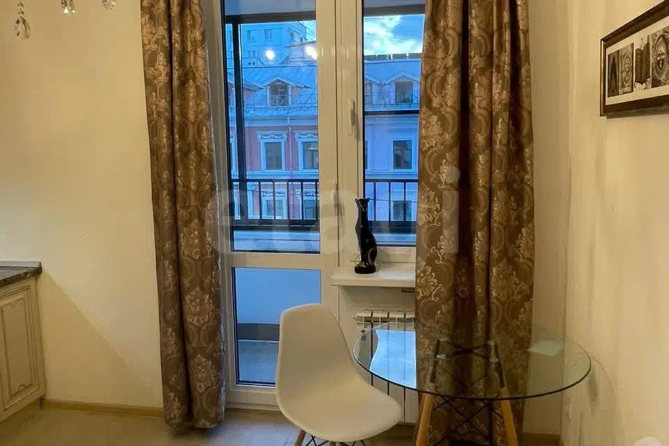 Продаётся 1-комнатная квартира, 46.3 м²