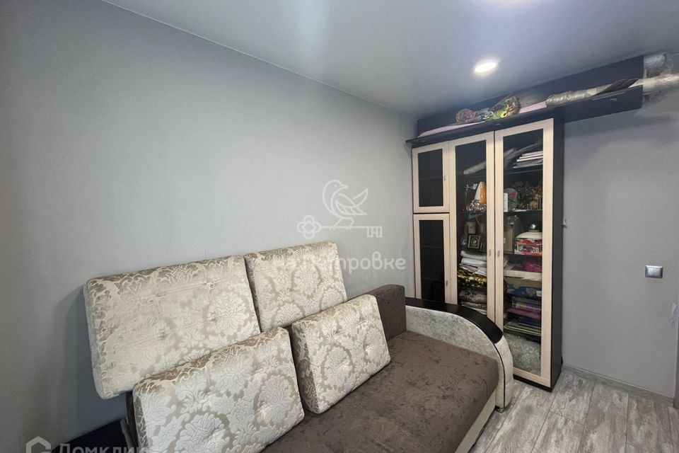 Продаётся комната в 3-комн. квартире, 14 м²