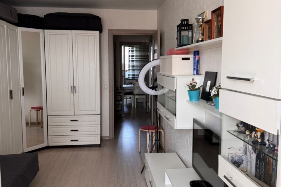 Продаётся 1-комнатная квартира, 36.7 м²
