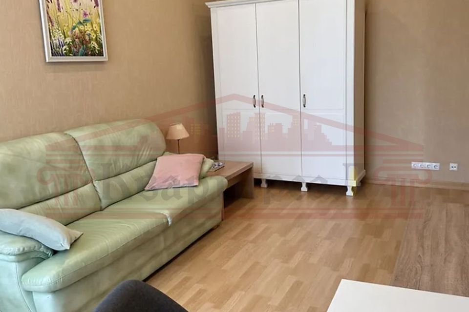Сдаётся 2-комнатная квартира, 53 м²