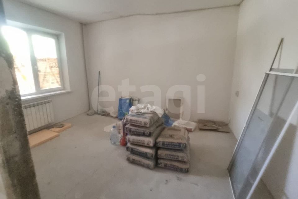 Продаётся 4-комнатная квартира, 76 м²