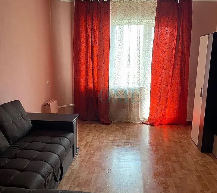 Сдаётся 1-комнатная квартира, 40 м²