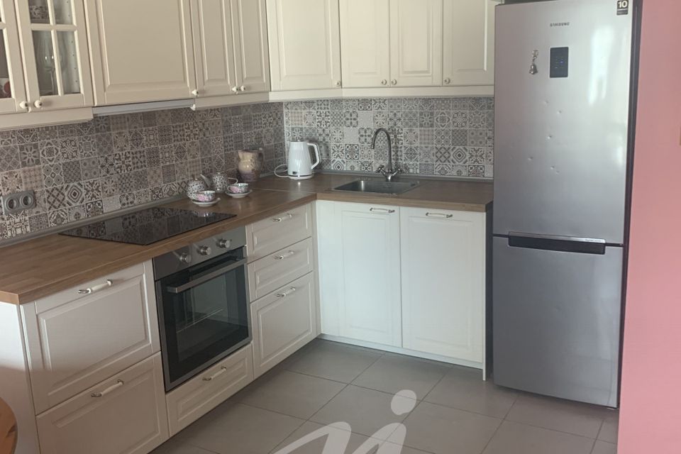 Продаётся 1-комнатная квартира, 35.6 м²