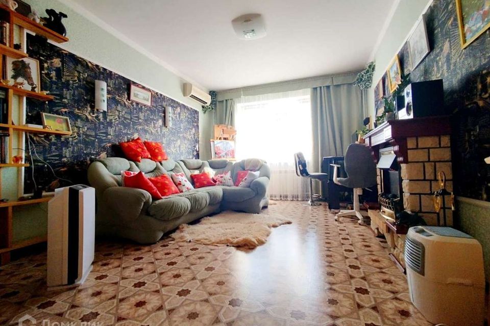 Продаётся 3-комнатная квартира, 64 м²