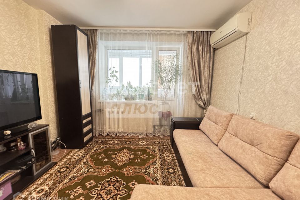 Продаётся 1-комнатная квартира, 37.6 м²