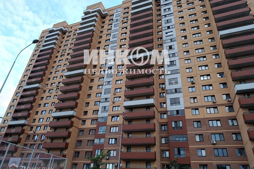 Продаётся 3-комнатная квартира, 77.9 м²