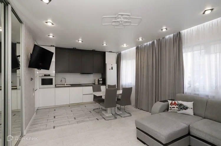Продаётся 3-комнатная квартира, 76.4 м²