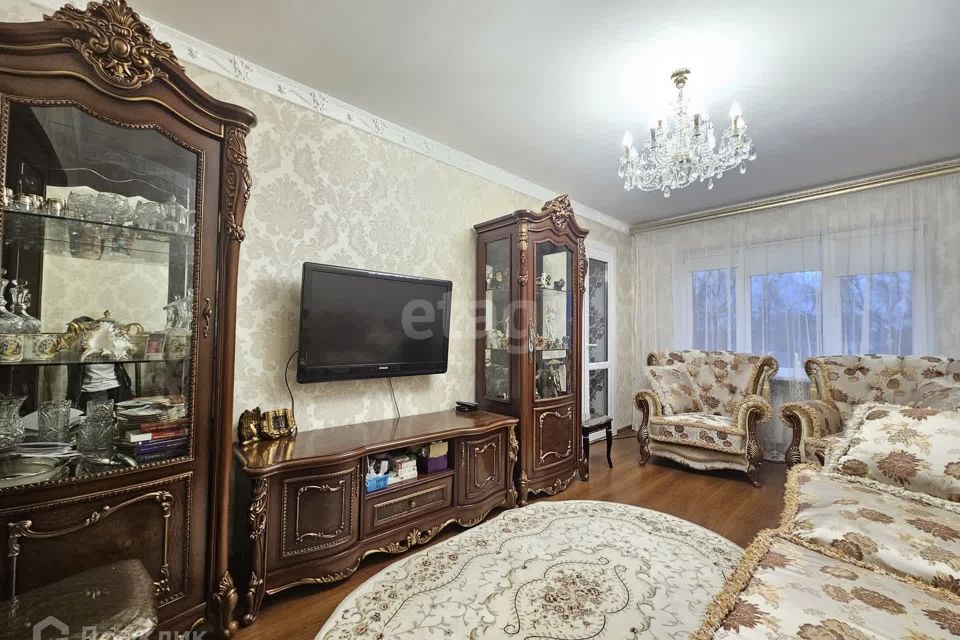 Продаётся 3-комнатная квартира, 57.9 м²
