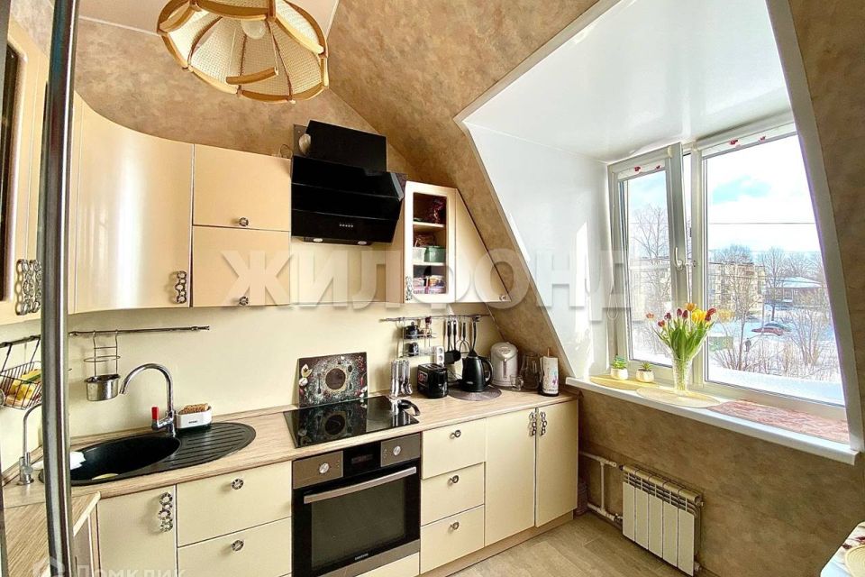 Продаётся 3-комнатная квартира, 69.9 м²