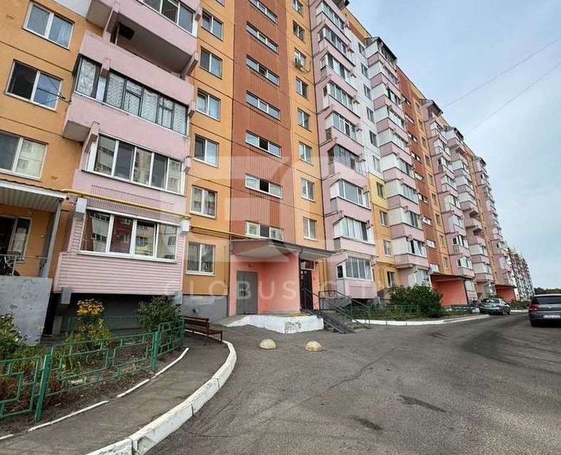 Продаётся 1-комнатная квартира, 38 м²