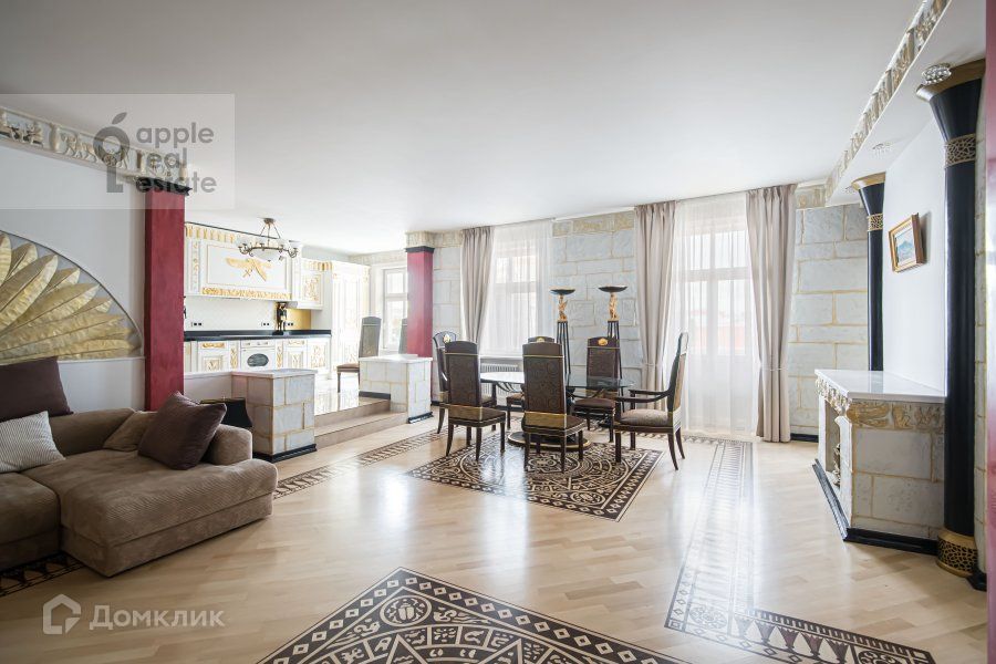 Продаётся 4-комнатная квартира, 185 м²