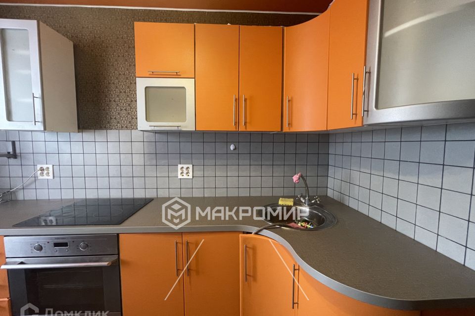 Продаётся 3-комнатная квартира, 58.1 м²