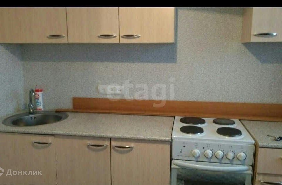 Продаётся 1-комнатная квартира, 53.1 м²