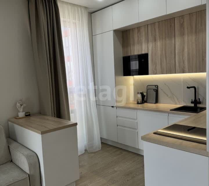 Продаётся 1-комнатная квартира, 41 м²