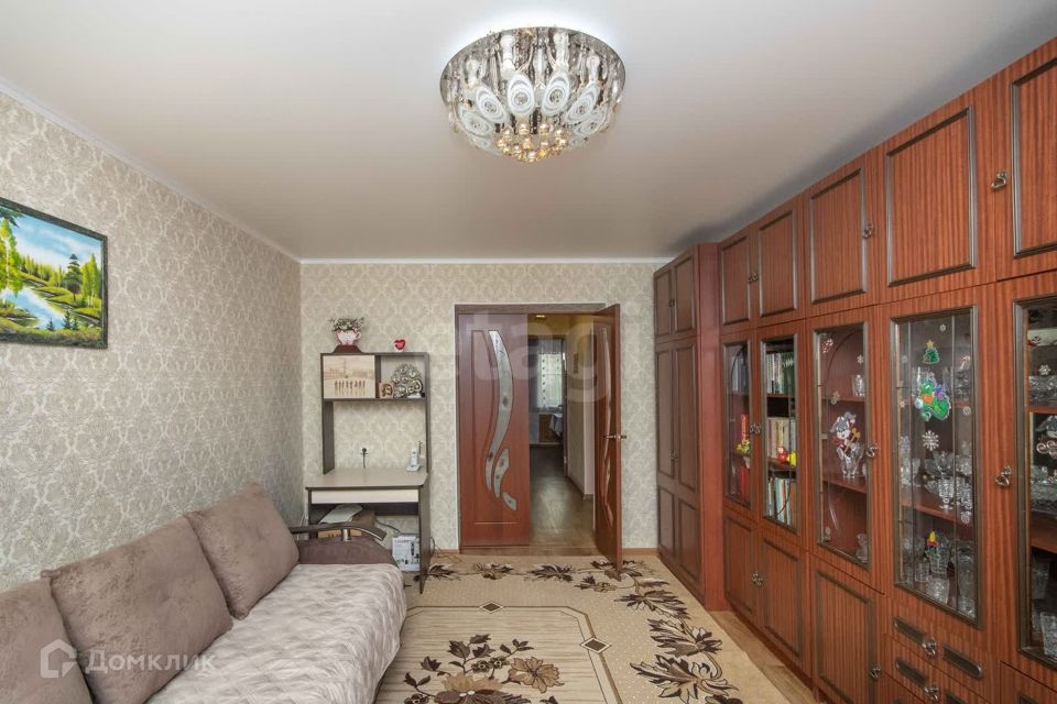 Продаётся 3-комнатная квартира, 57.8 м²