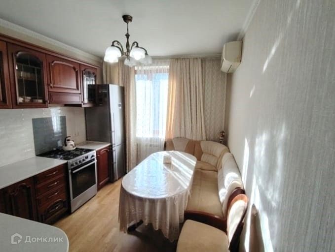 Продаётся 3-комнатная квартира, 74 м²