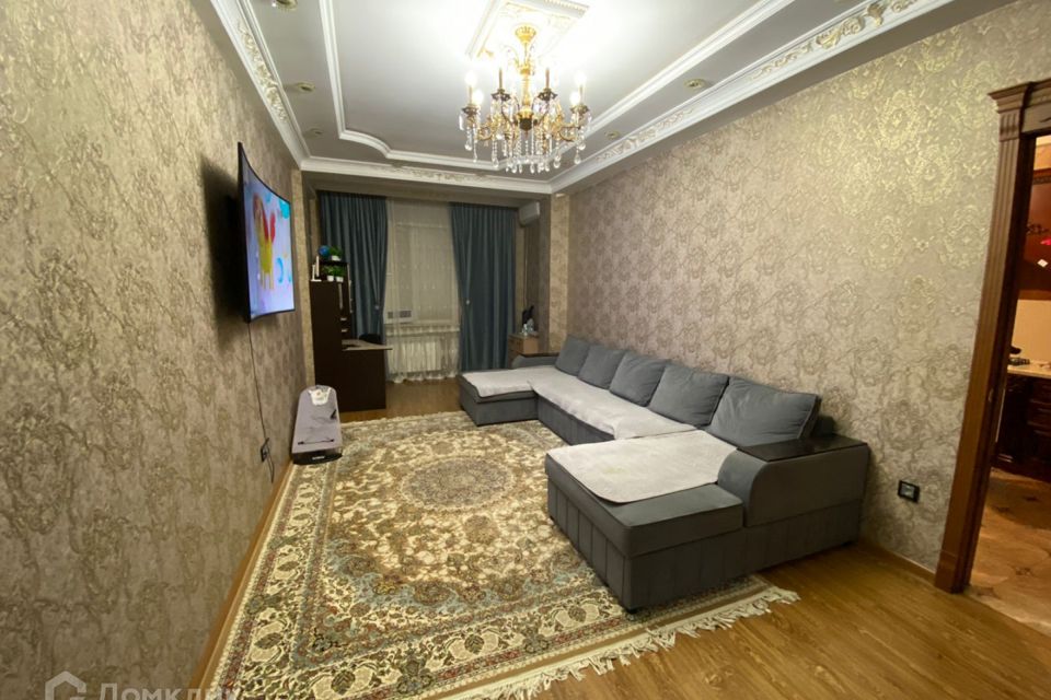 Продаётся 2-комнатная квартира, 97 м²
