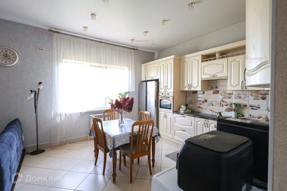 Продаётся 2-этажный дом, 152 м²