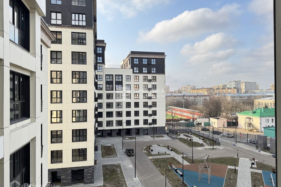 Продаётся 3-комнатная квартира, 102.5 м²