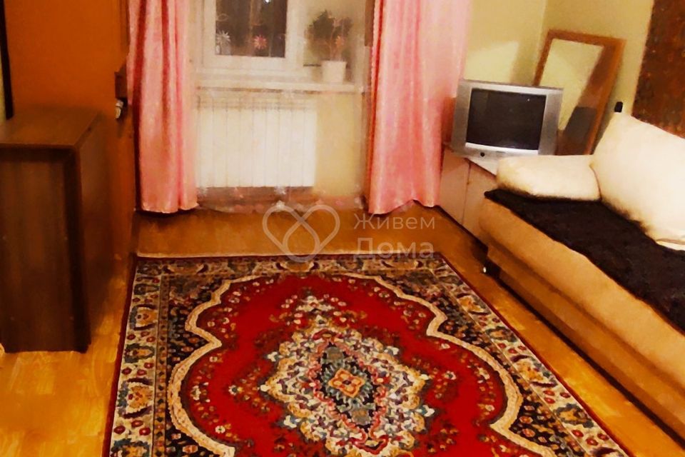 Продаётся 1-комнатная квартира, 36 м²