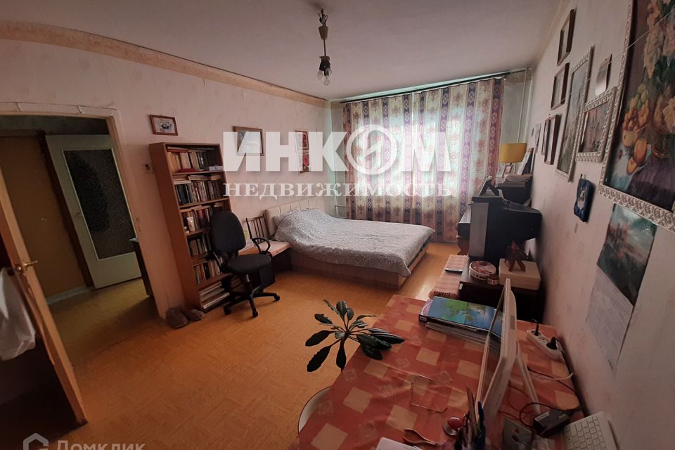 Продаётся 1-комнатная квартира, 37.4 м²