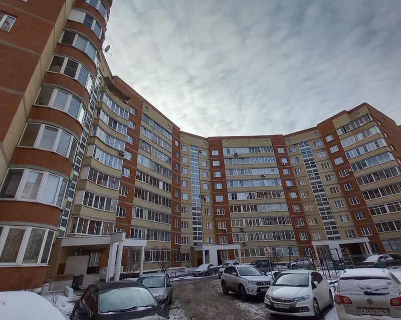 Сдаётся 1-комнатная квартира, 46.9 м²