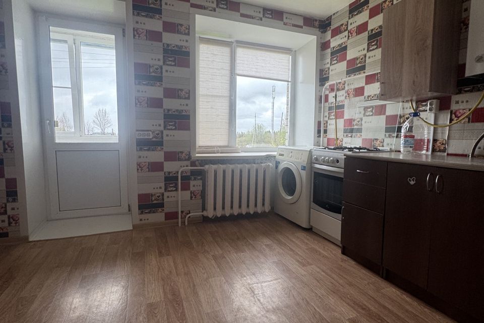 Продаётся 1-комнатная квартира, 48.2 м²