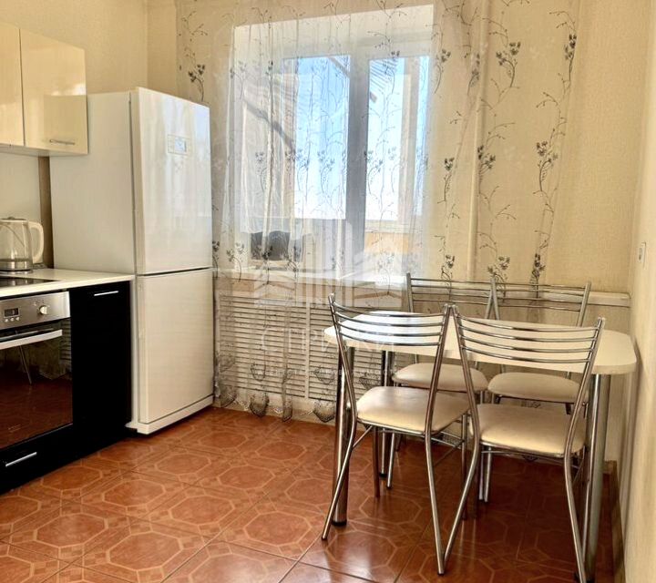 Продаётся 1-комнатная квартира, 37 м²