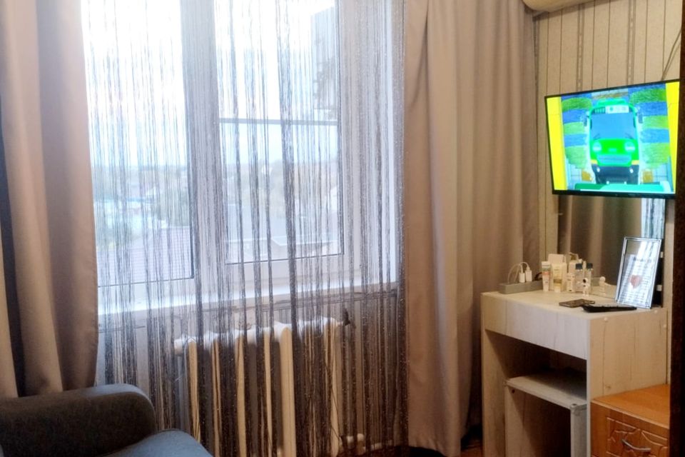Продаётся 4-комнатная квартира, 68.6 м²