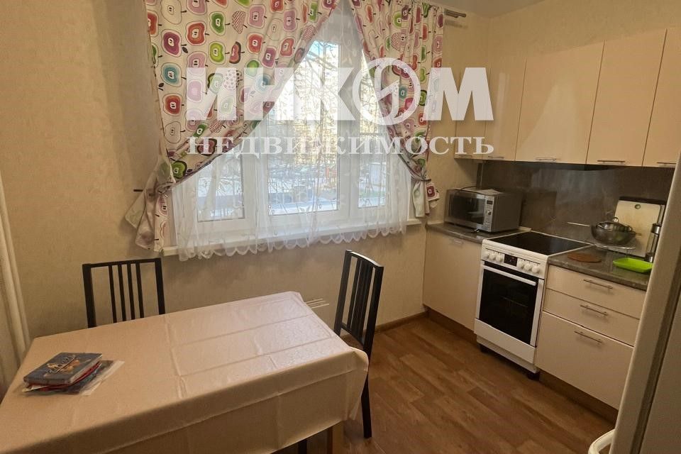 Сдаётся 2-комнатная квартира, 57.8 м²