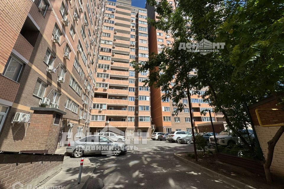 Продаётся 1-комнатная квартира, 43.5 м²