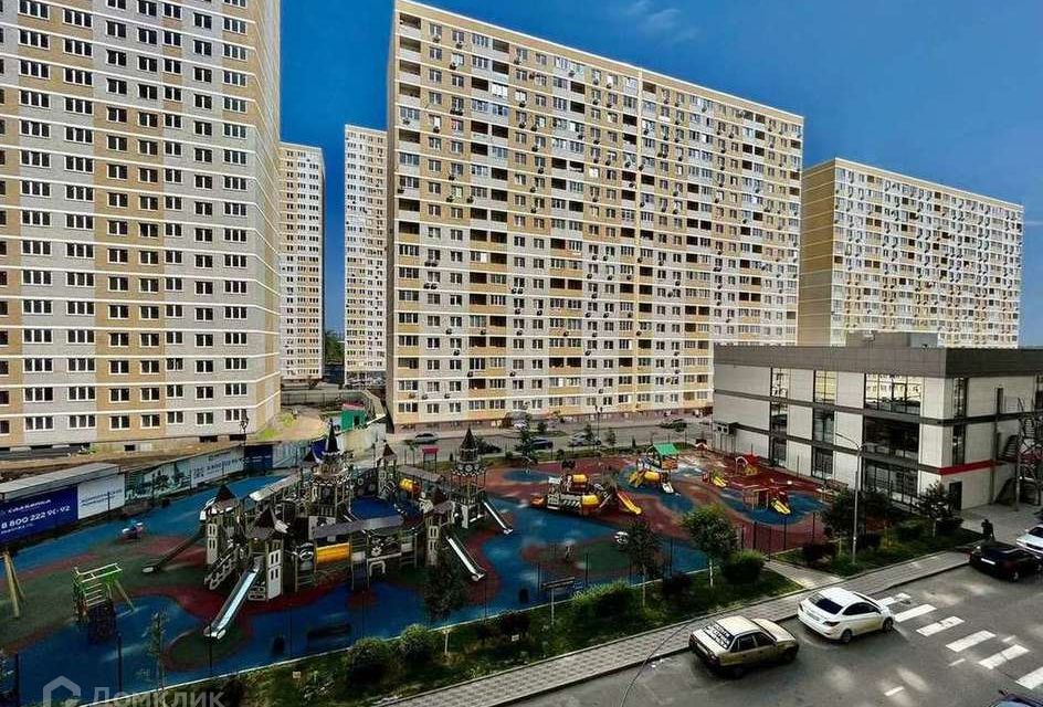 Продаётся 2-комнатная квартира, 53 м²