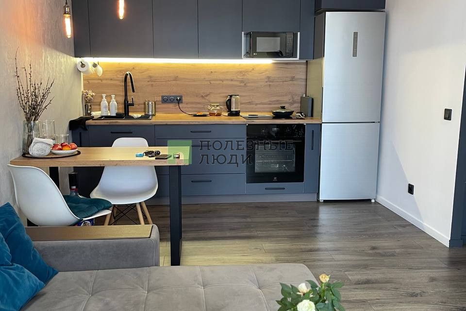 Продаётся 3-комнатная квартира, 55.5 м²