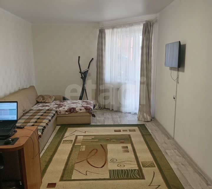 Продаётся 2-комнатная квартира, 66.8 м²
