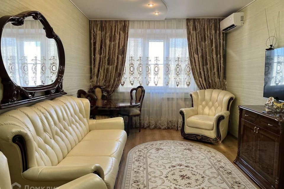 Продаётся 4-комнатная квартира, 85 м²