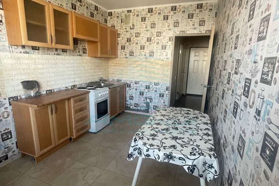 Продаётся 1-комнатная квартира, 37.4 м²