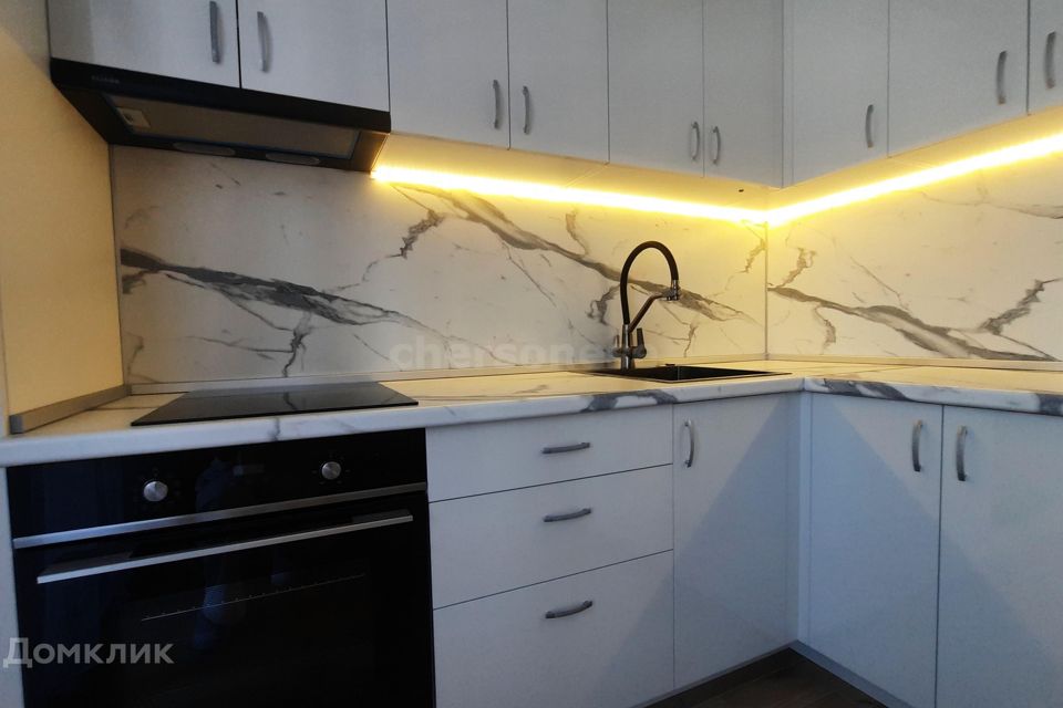 Продаётся 2-комнатная квартира, 72 м²