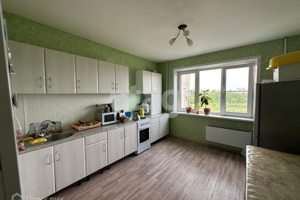 Продаётся 3-комнатная квартира, 82 м²
