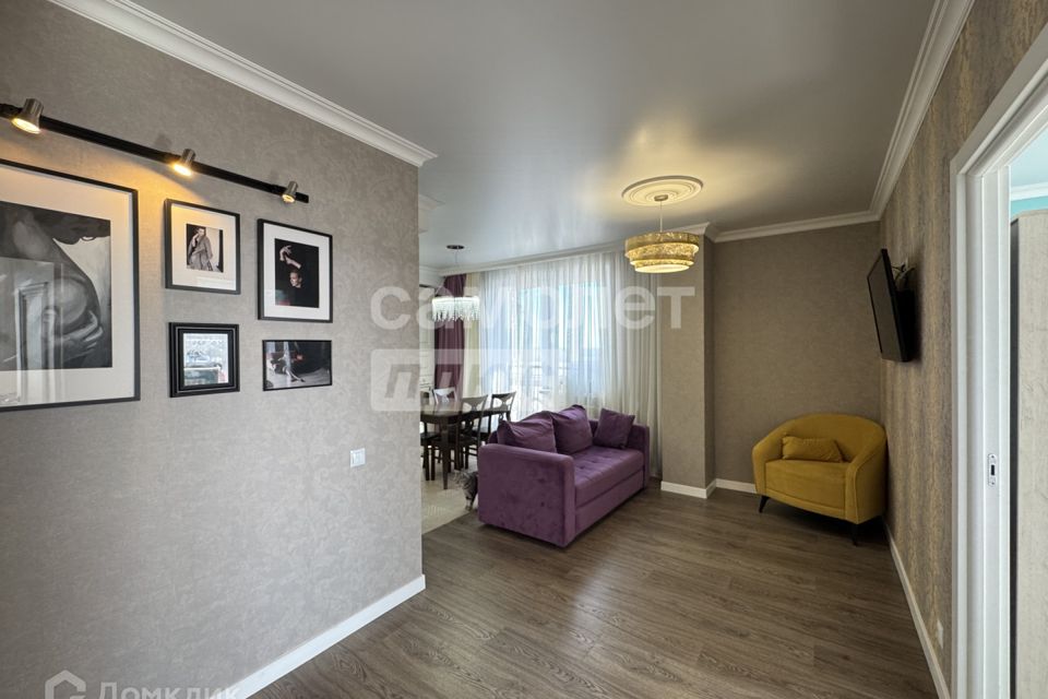 Продаётся 3-комнатная квартира, 70 м²