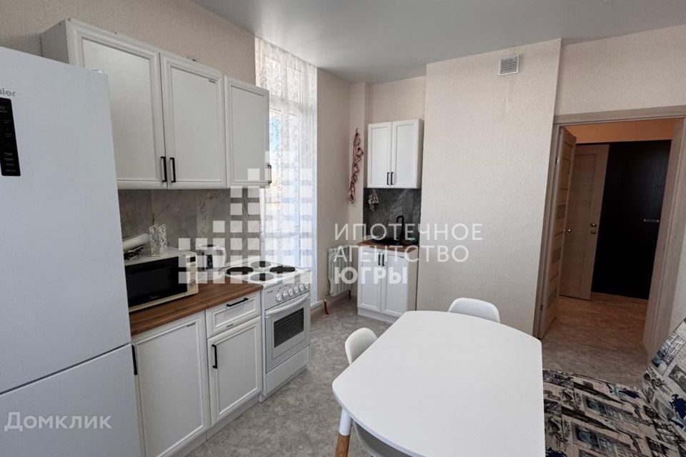 Продаётся 1-комнатная квартира, 42.4 м²